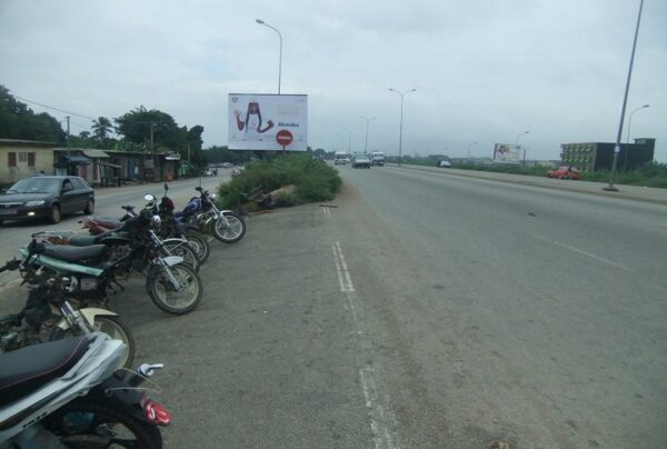 ABOBO - Route d’Anyama - Abobo